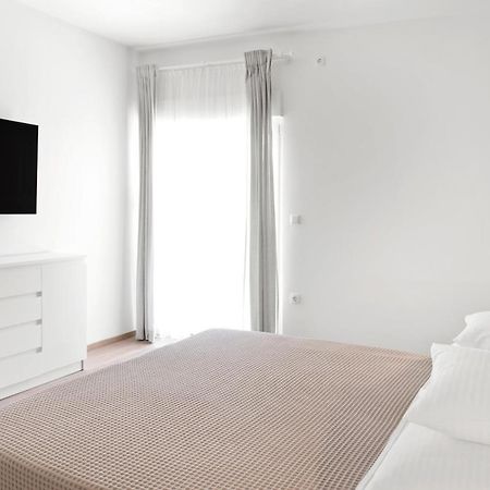 Aaa Anic Amazing Apartments Deluxe Split Bagian luar foto