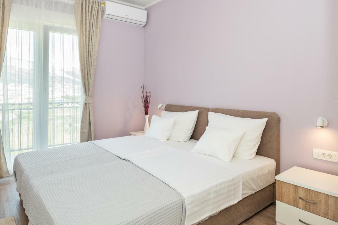 Aaa Anic Amazing Apartments Deluxe Split Bagian luar foto