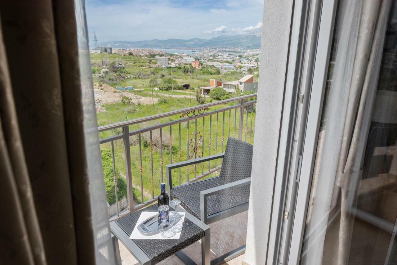 Aaa Anic Amazing Apartments Deluxe Split Bagian luar foto
