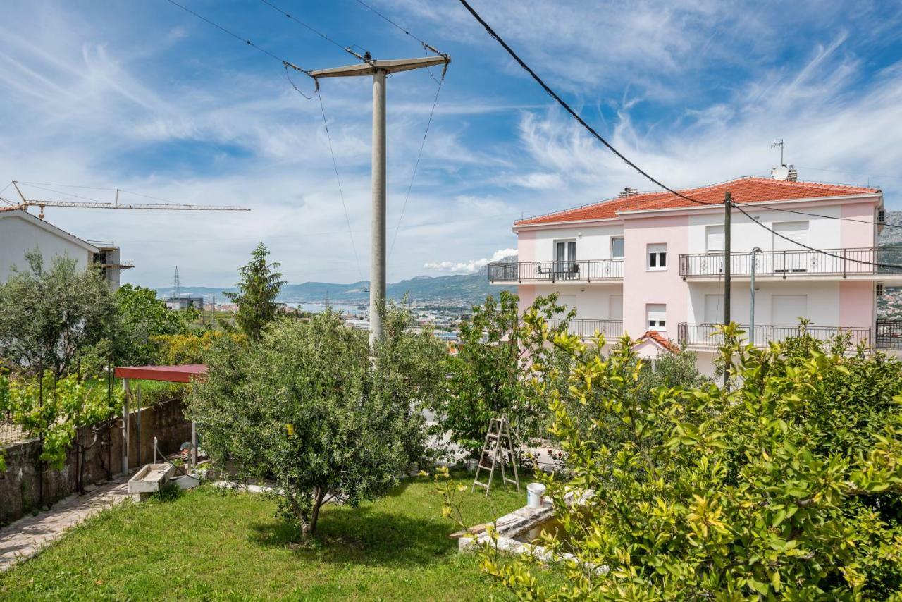 Aaa Anic Amazing Apartments Deluxe Split Bagian luar foto